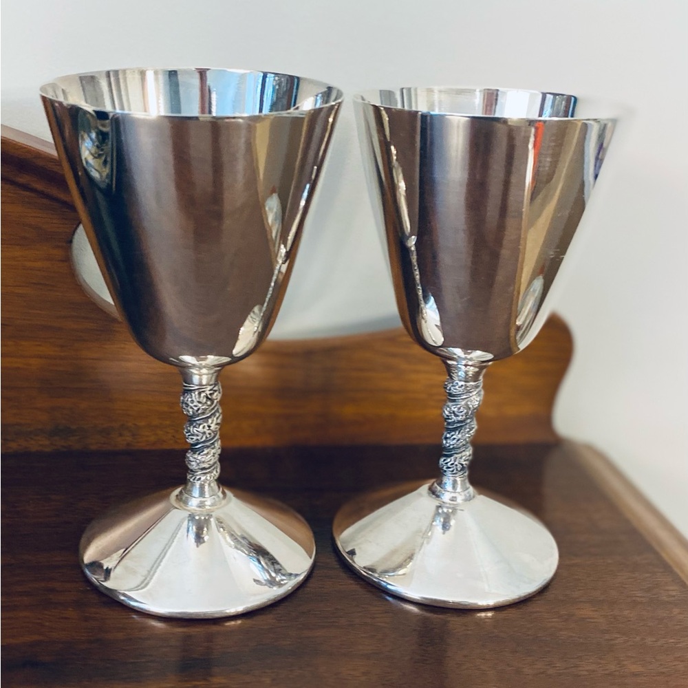Vintage 70’s Elegant Silver Goblet Set